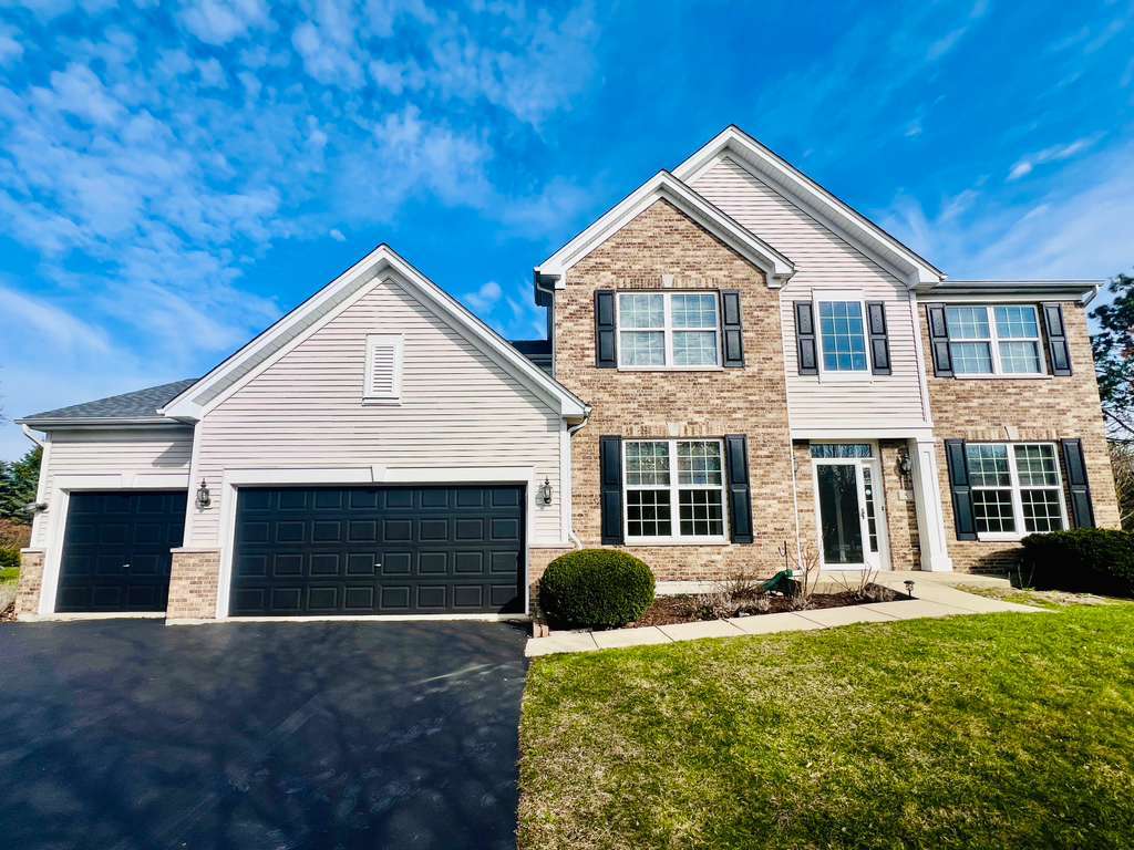 Photo of 5 Player Court, Bolingbrook, IL 60490