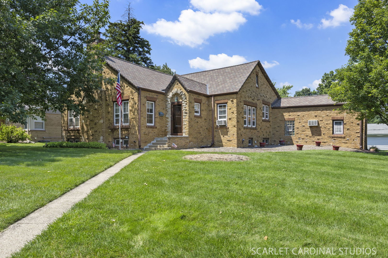 Photo of 120 W Madison Street, Villa Park, IL 60181