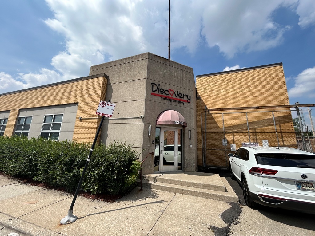 Photo of 4300 N Knox Avenue, Chicago, IL 60641