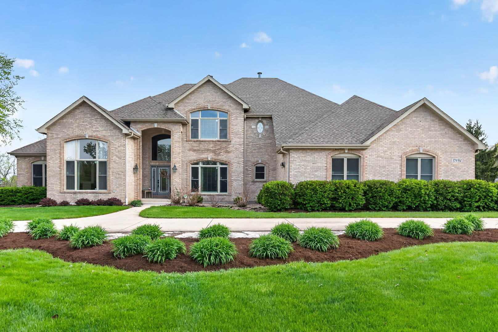 Photo of 37W530 Grey Barn Road, St. Charles, IL 60175