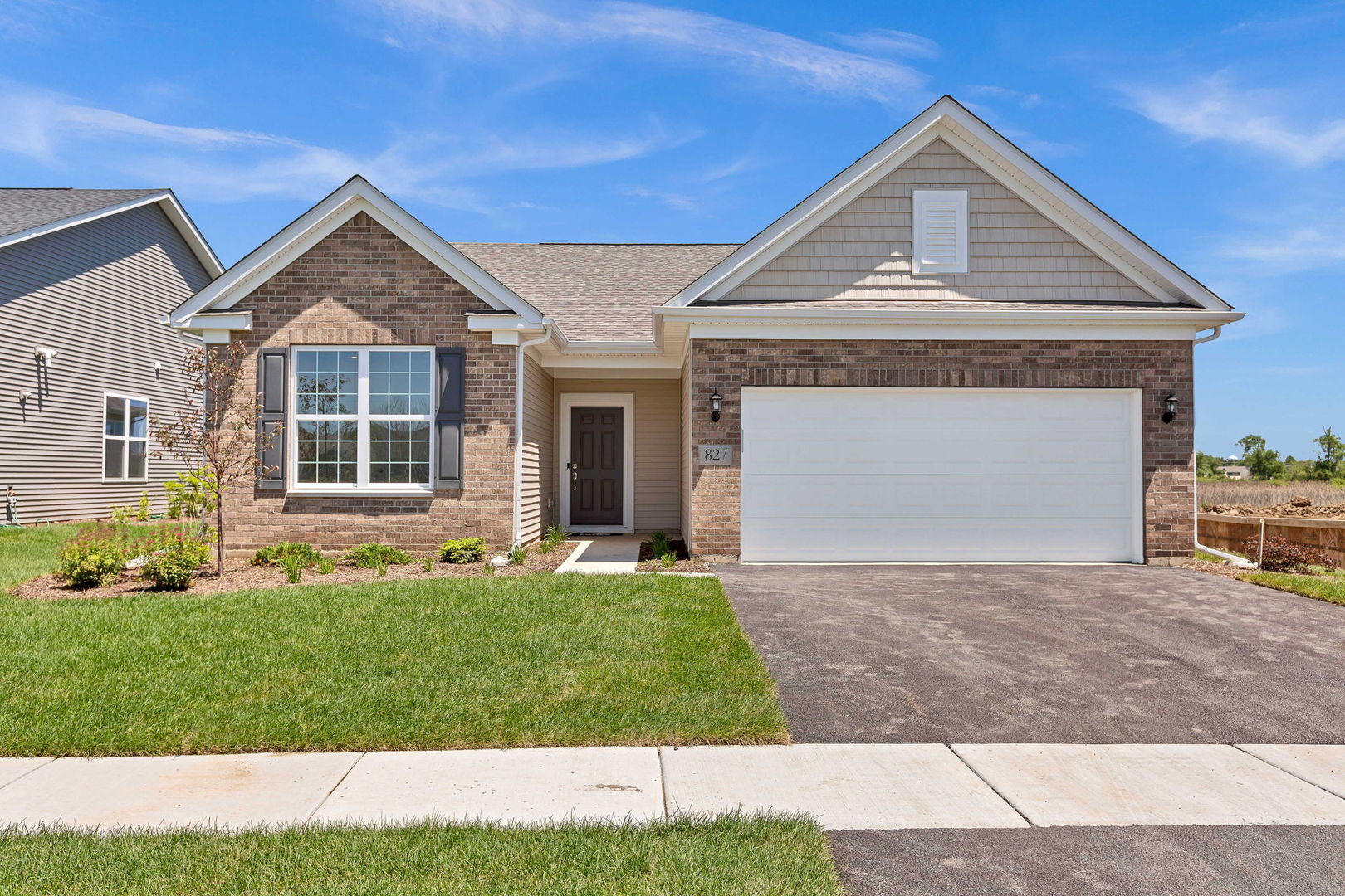 Photo of 2834 Summer Court, Lindenhurst, IL 60046