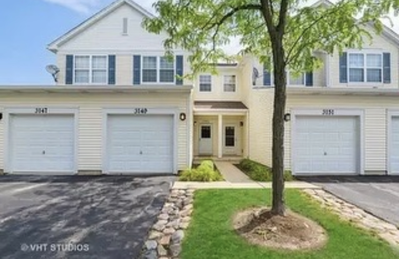 Photo of 3149 Falling Waters Lane, Lindenhurst, IL 60046