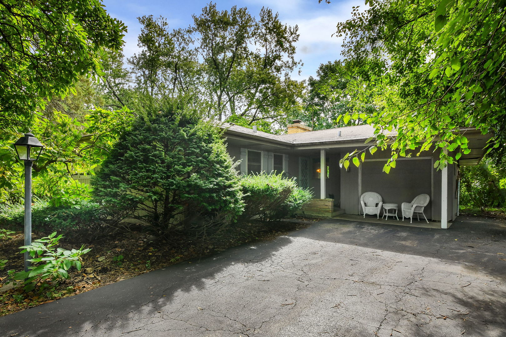 Photo of 324 W Elm Street, Wheaton, IL 60189