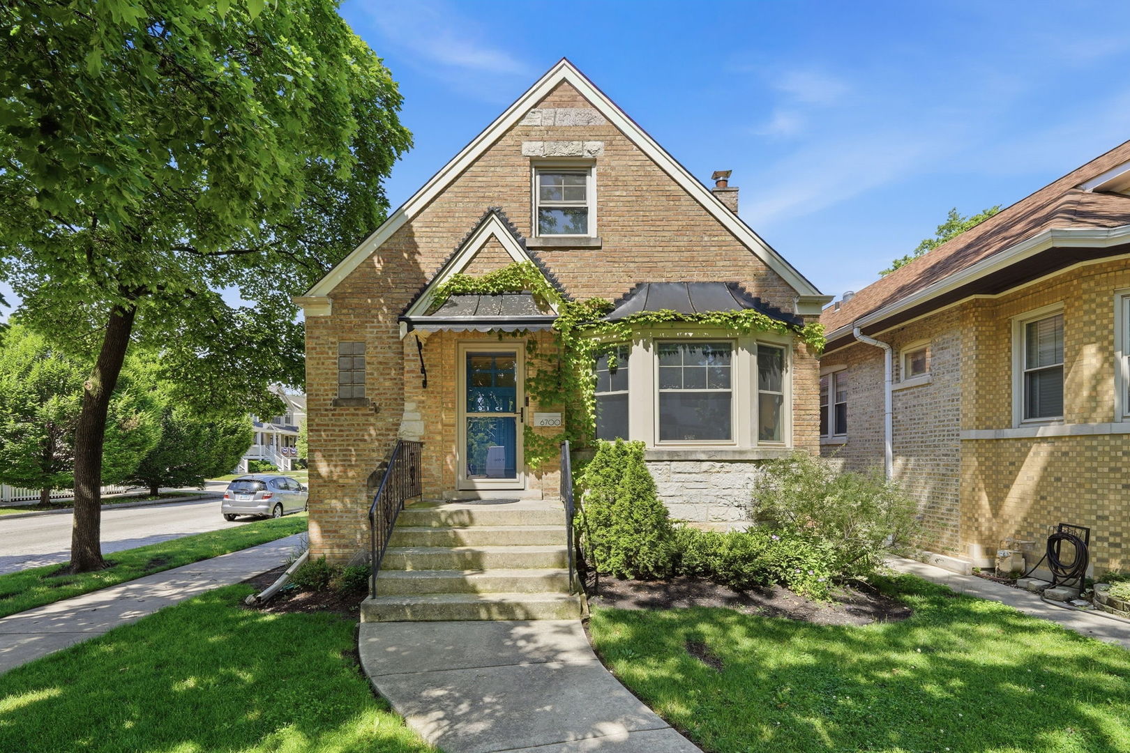 Photo of 6700 N Odell Avenue, Chicago, IL 60631
