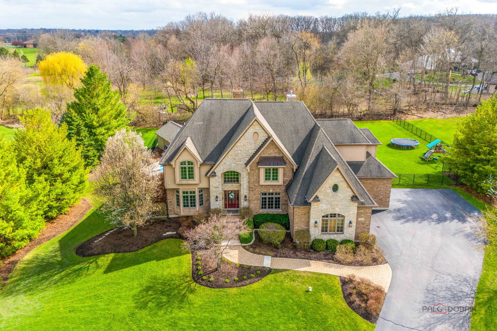 Photo of 37W209 Deer Pond Court, St. Charles, IL 60175