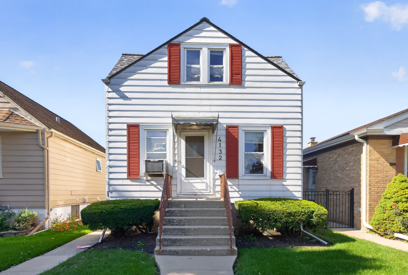 Photo of 4132 N Osceola Avenue, Norridge, IL 60706