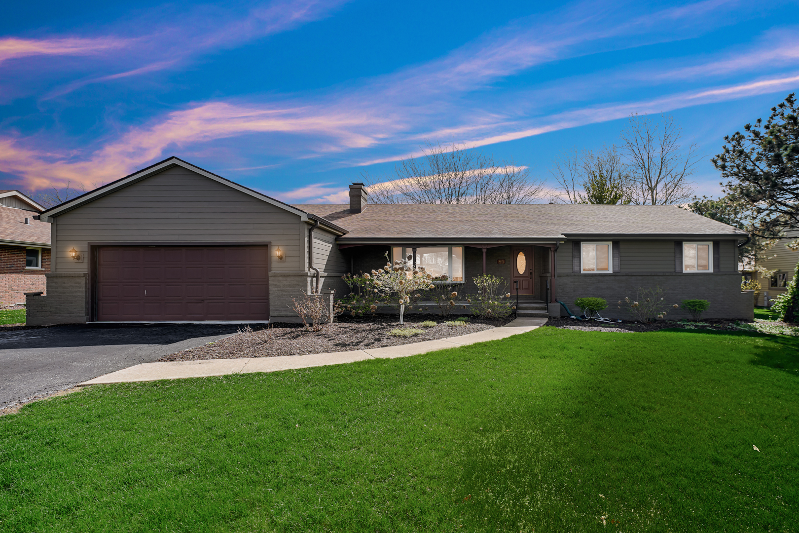 Photo of 85 Larch Road, Frankfort, IL 60423