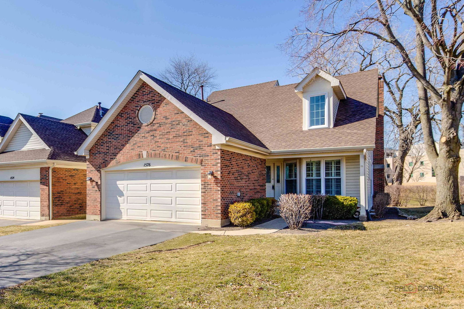 Photo of 1576 Poplar Creek Drive, Hoffman Estates, IL 60169