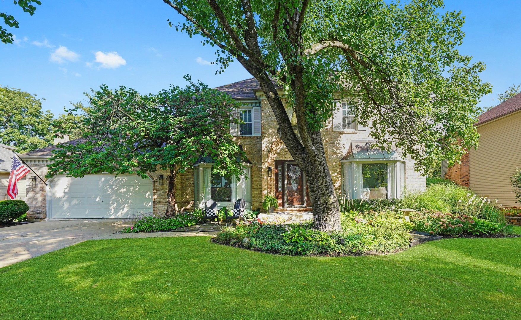 Photo of 289 Winding Creek Drive, Naperville, IL 60565