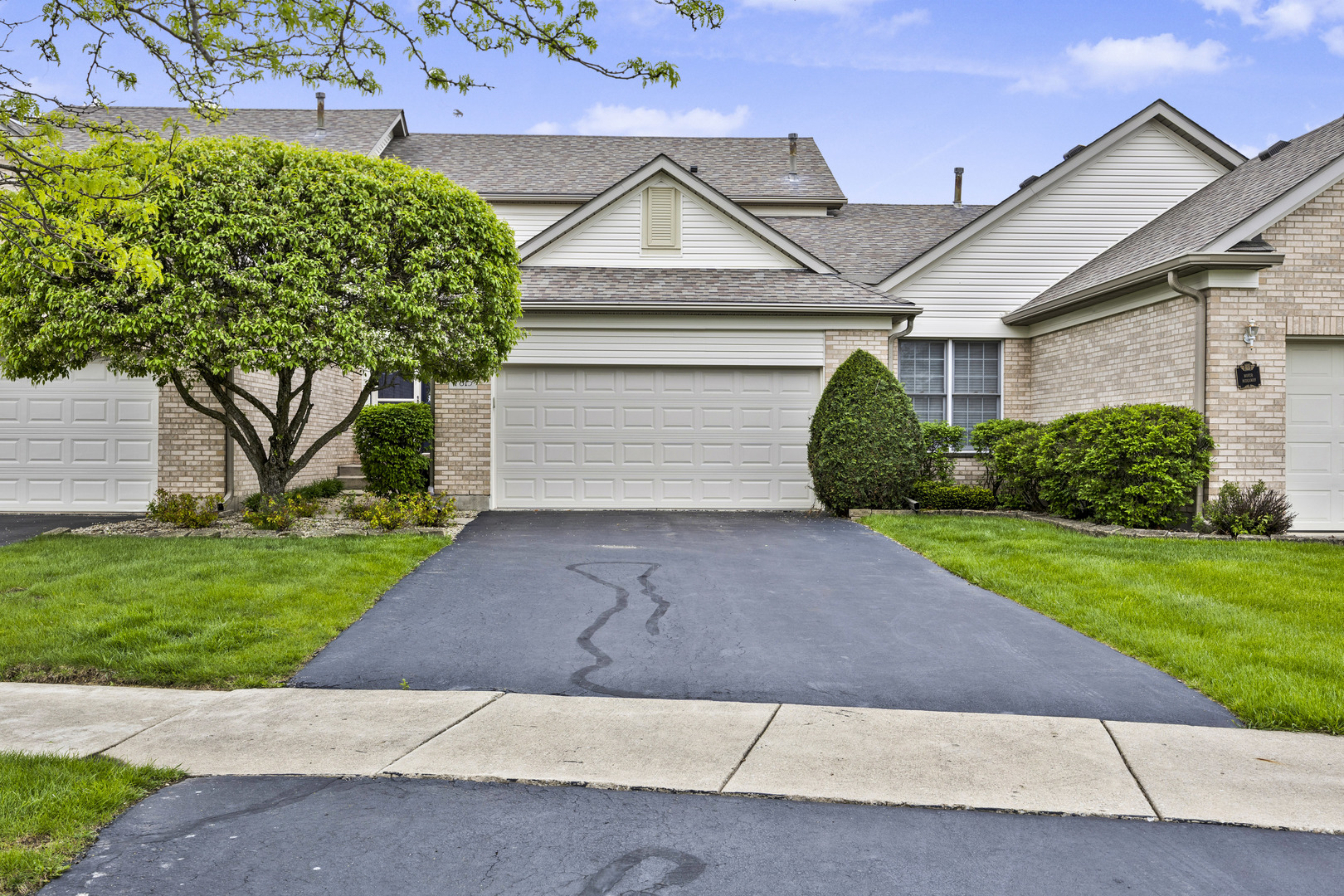 Photo of 7815 Bristol Park Drive, Tinley Park, IL 60477