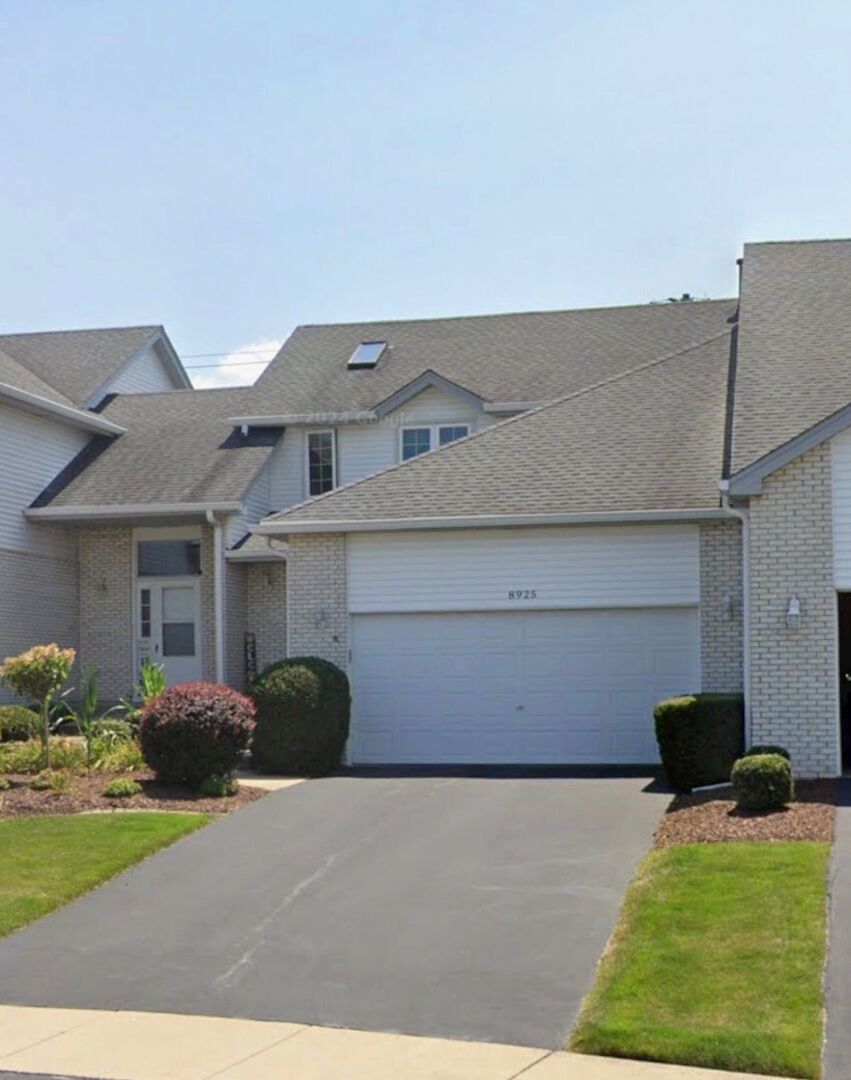 Photo of 8925 Pheasant Lake Drive, Tinley Park, IL 60487
