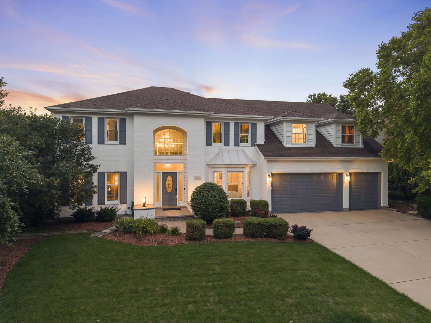 Photo of 919 Abbey Court, Sugar Grove, IL 60554