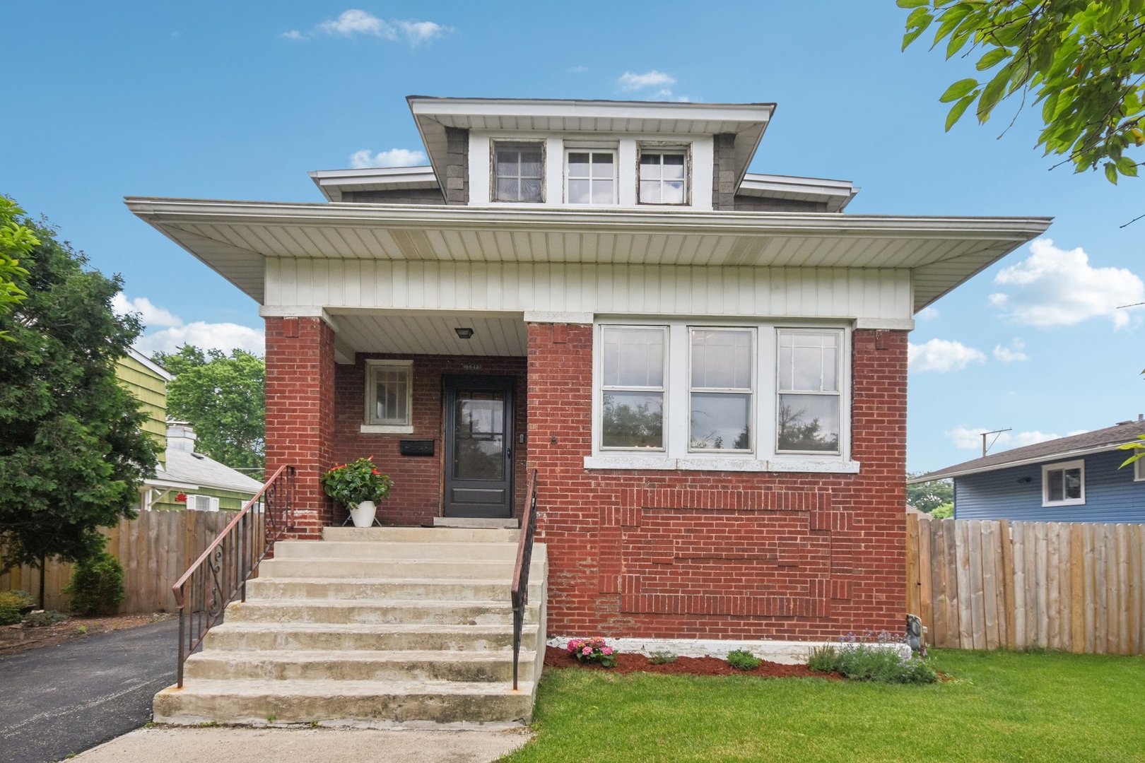 Photo of 3643 Vernon Avenue, Brookfield, IL 60513
