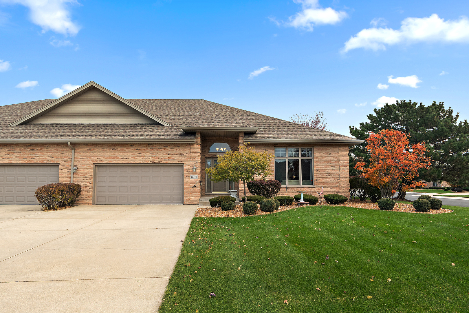 Photo of 21173 Raintree Court, Frankfort, IL 60423
