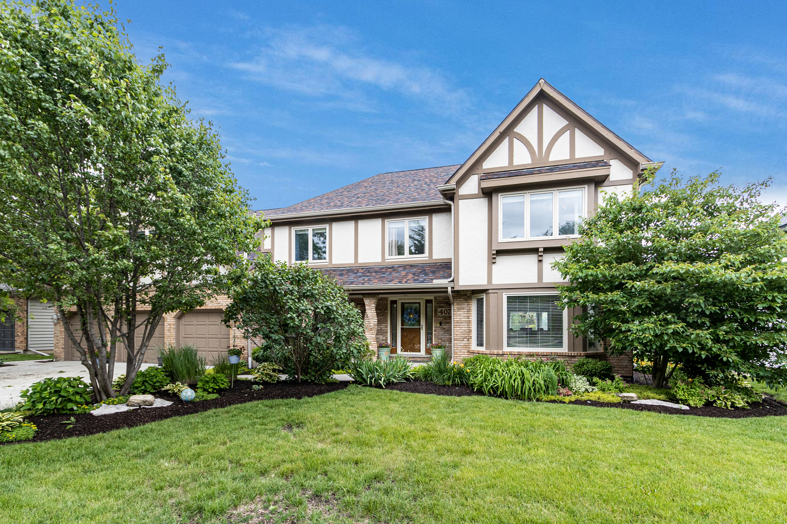 Photo of 4072 Broadmoor Circle, Naperville, IL 60564