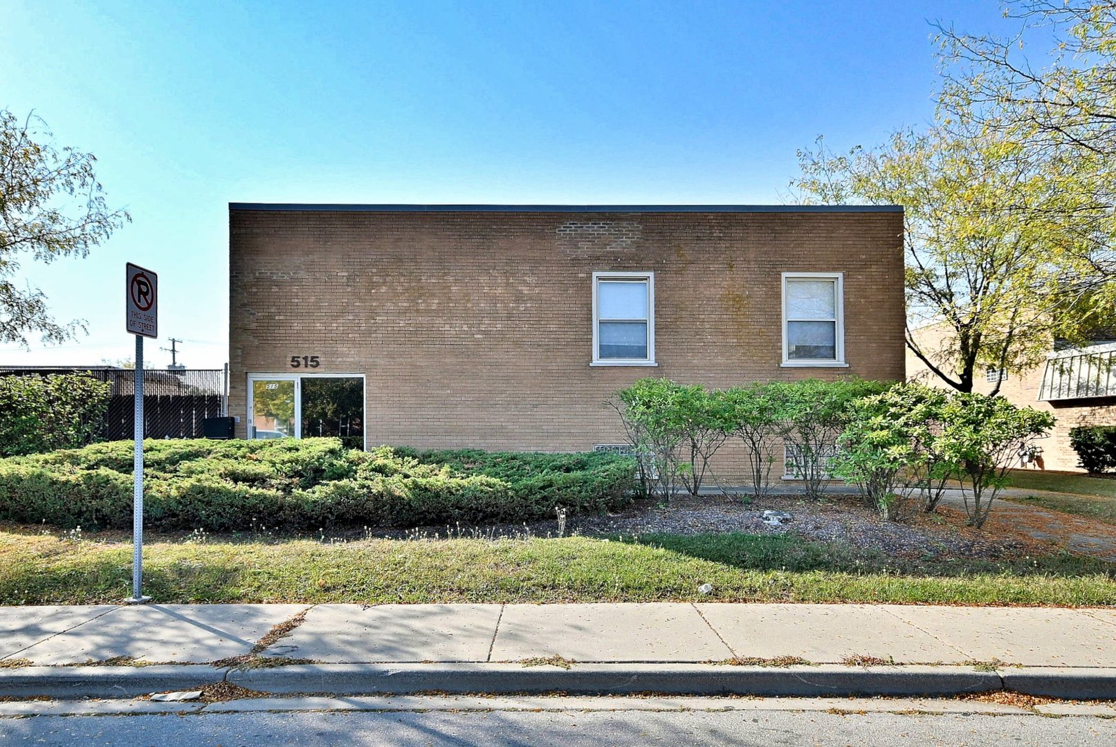 Photo of 515 LUNT Avenue, Schaumburg, IL 60193