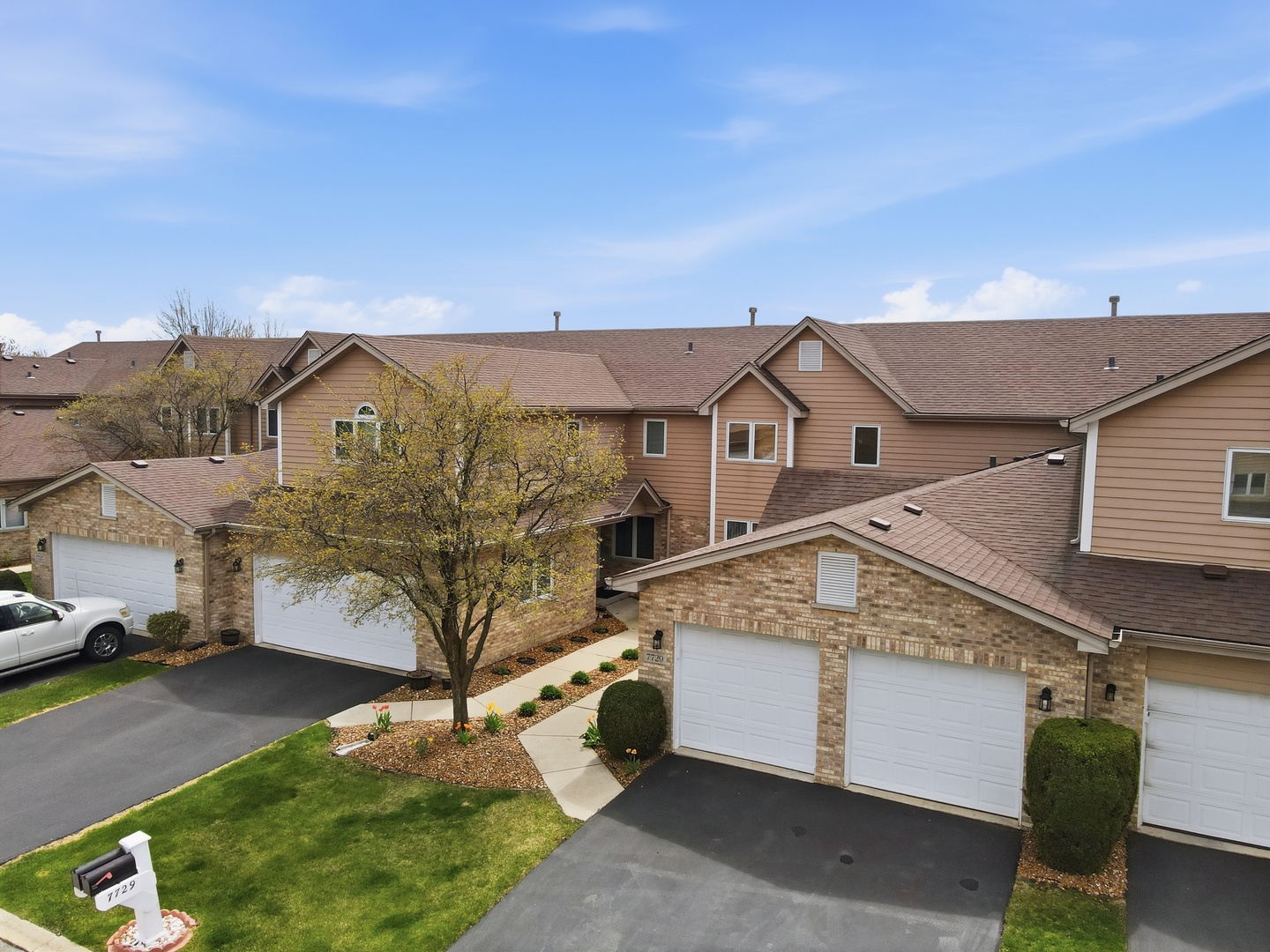 Photo of 7729 Northfield Lane, Tinley Park, IL 60487