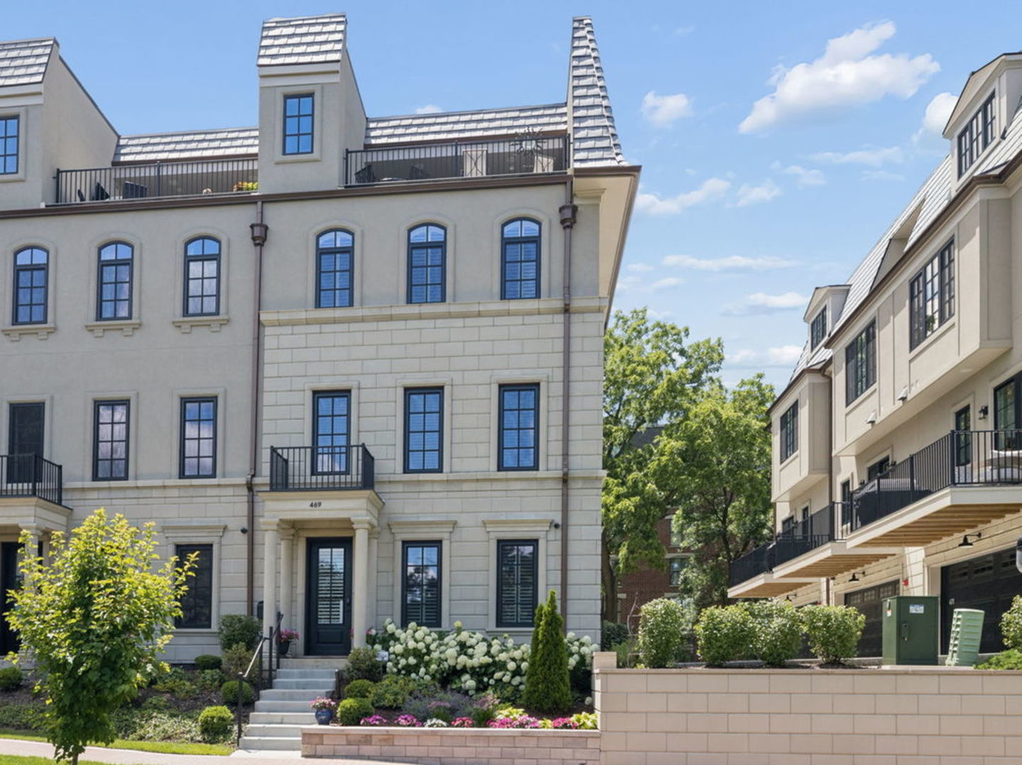 Photo of 469 Aurora Avenue, Naperville, IL 60540