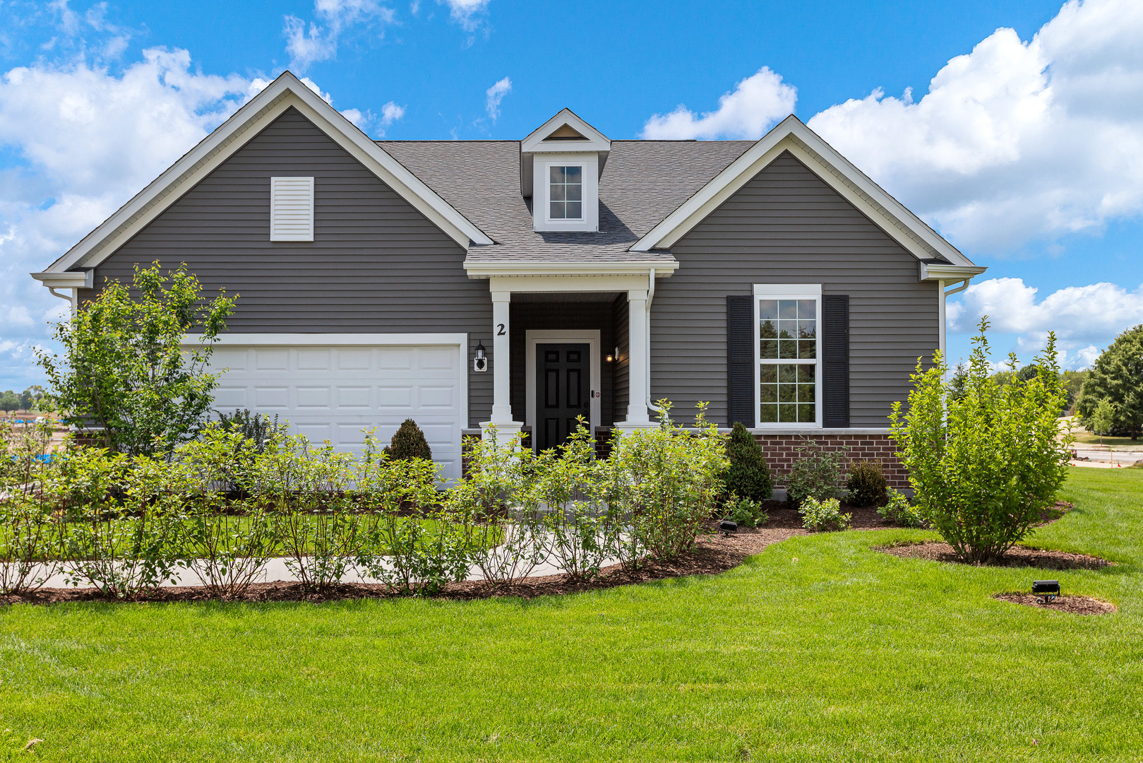 Photo of 2833 Summer Court, Lindenhurst, IL 60046