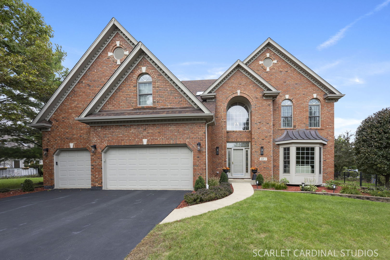 Photo of 3307 Grassmere Road, Naperville, IL 60564