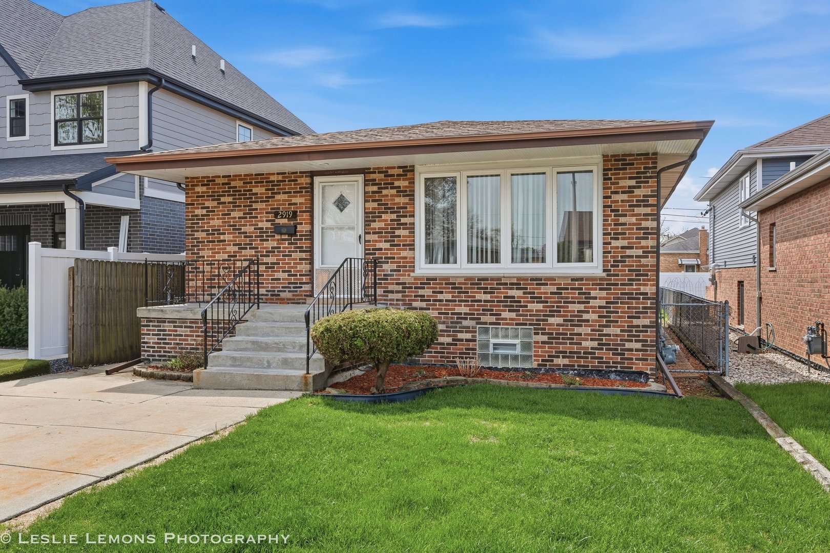 Photo of 2919 W 101ST Place, Evergreen Park, IL 60805