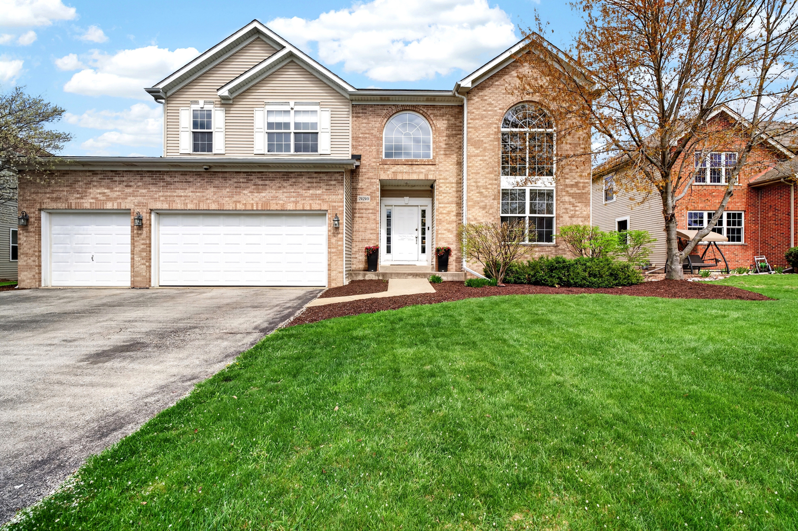 Photo of 24240 Lavergne Street, Plainfield, IL 60585
