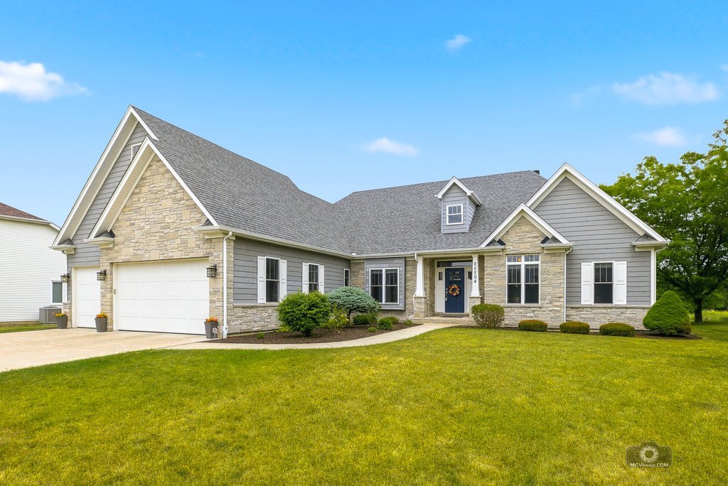 Photo of 25204 W Indian Boundary Court, Plainfield, IL 60544