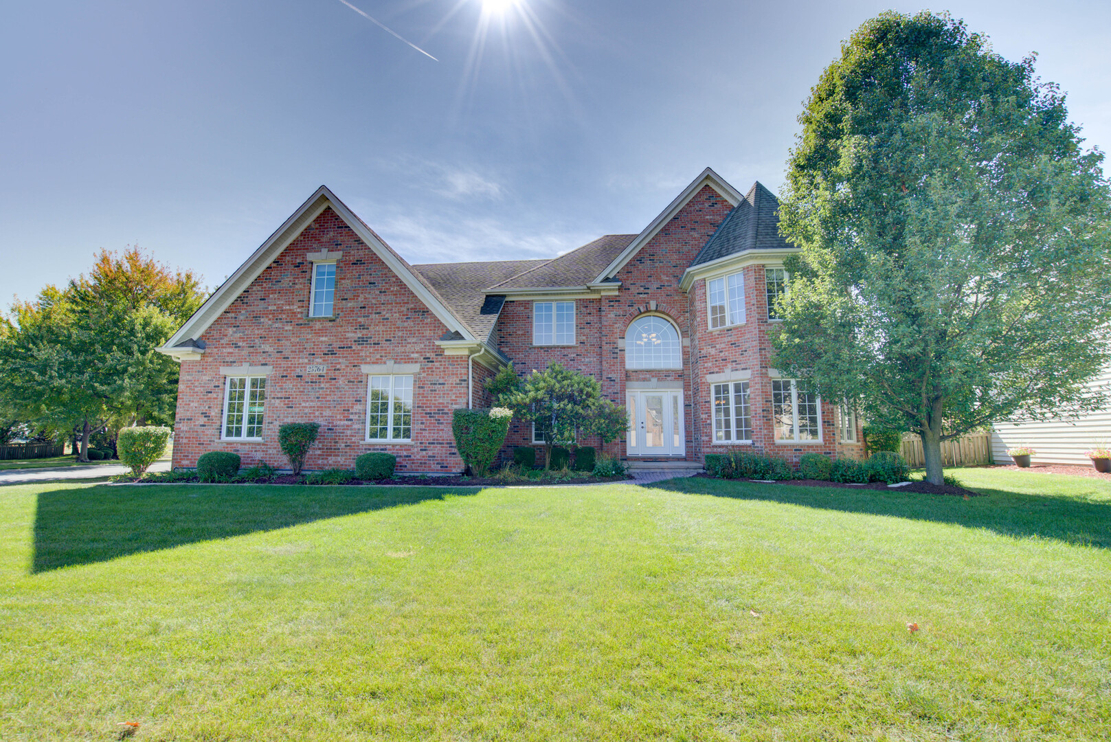 Photo of 25764 W SUNNYMERE Drive, Plainfield, IL 60585