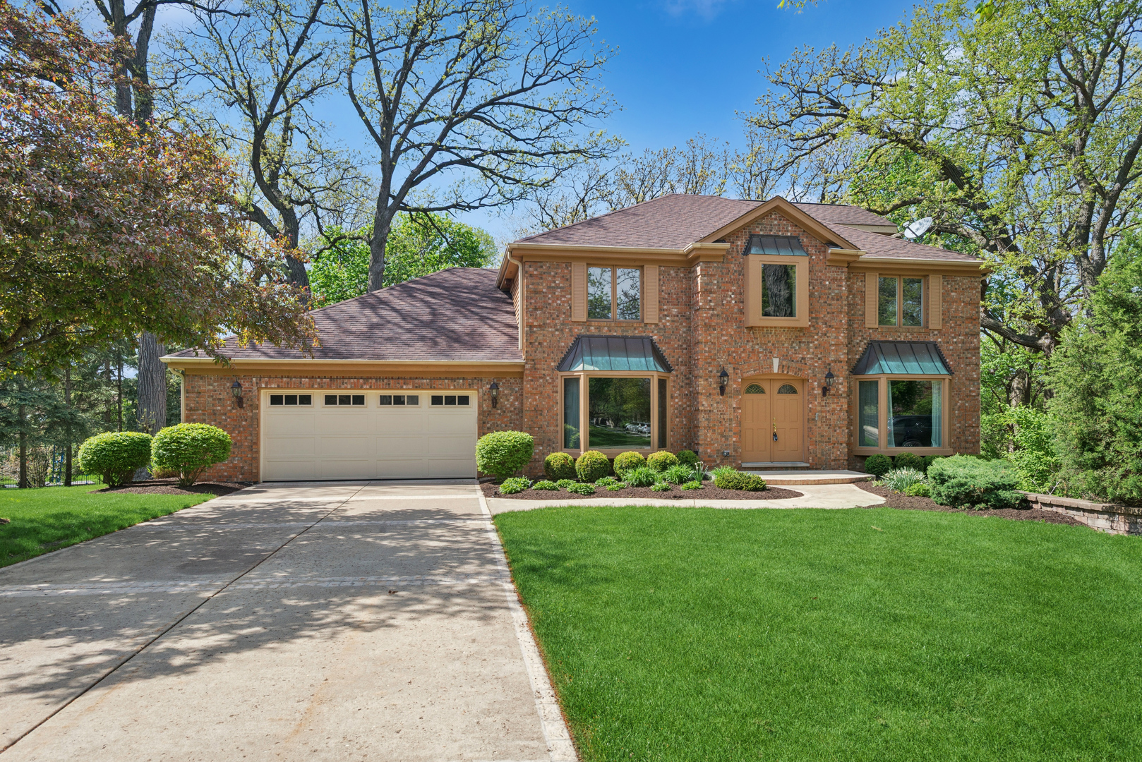 Photo of 1655 White Pines Court, Naperville, IL 60563