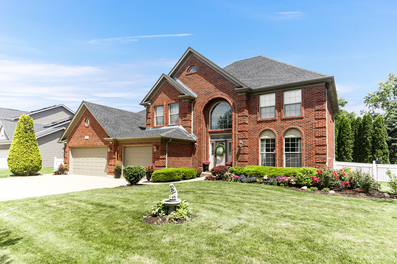 Photo of 16305 Riverwood Drive, Plainfield, IL 60586