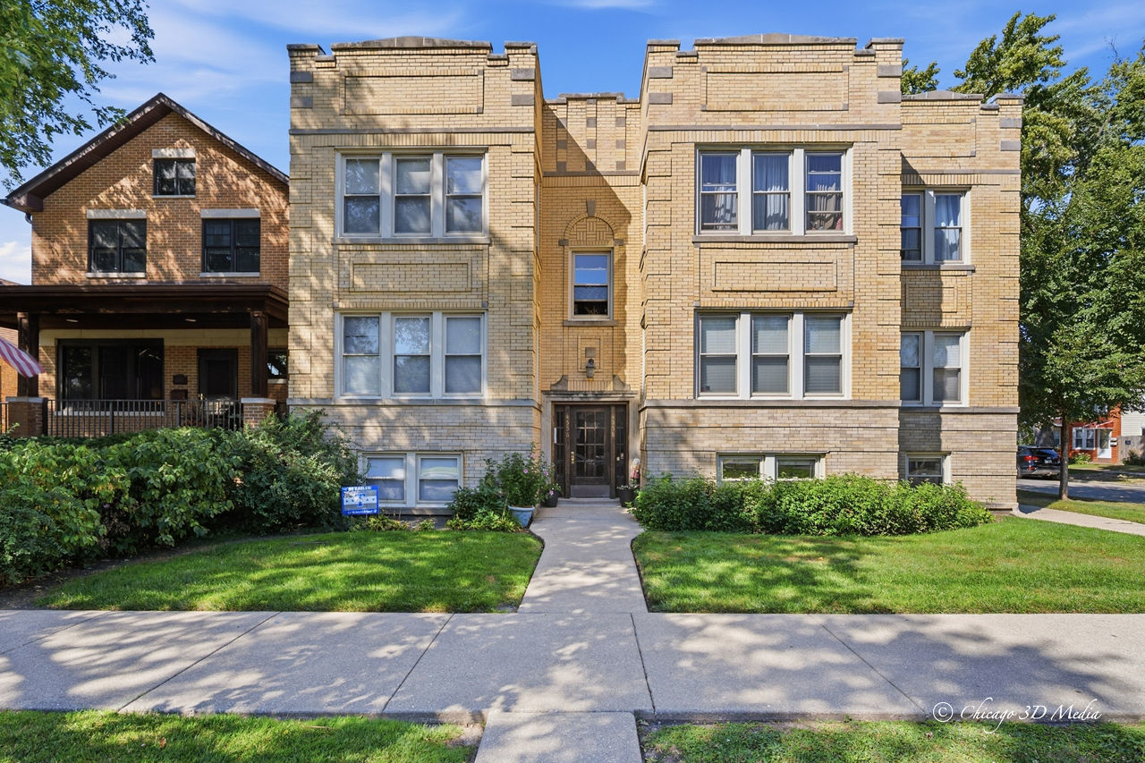 Photo of 4558 N Kostner Avenue, Chicago, IL 60630