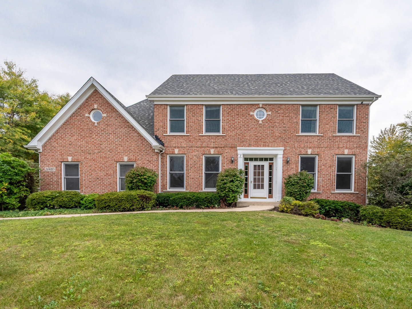 Photo of 26w185 Meadowview Court, Wheaton, IL 60187