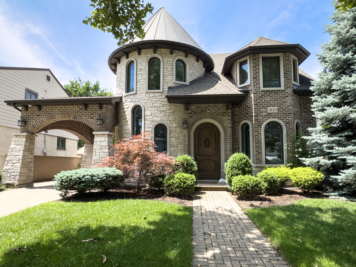 Photo of 1820 Brophy Avenue, Park Ridge, IL 60068