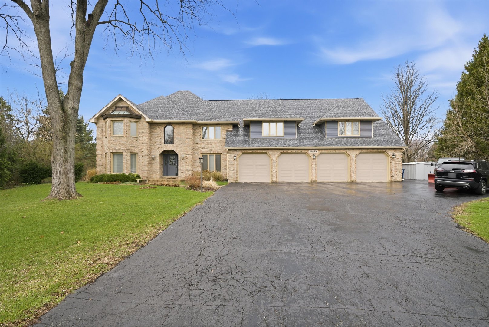 Photo of 23W350 Pelham Court, Naperville, IL 60540
