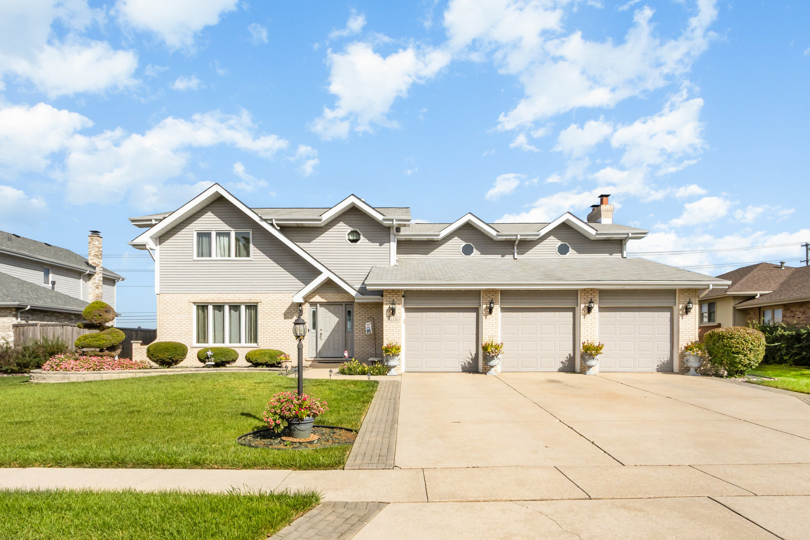 Photo of 7406 W Quail Circle, Frankfort, IL 60423