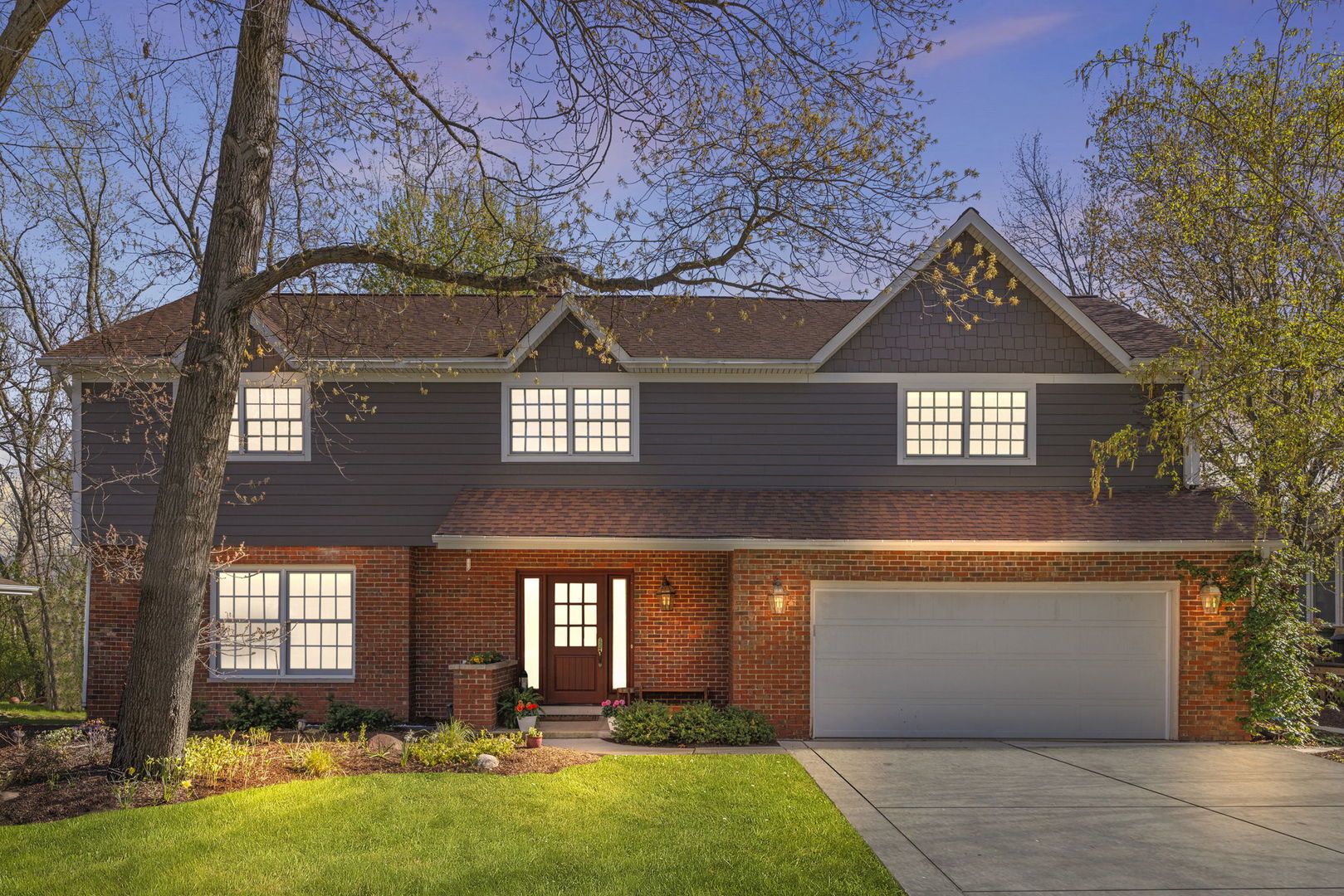 Photo of 2135 Oak Hill Drive, Lisle, IL 60532