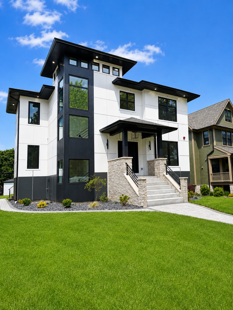 Photo of 704 Monroe Avenue, River Forest, IL 60305