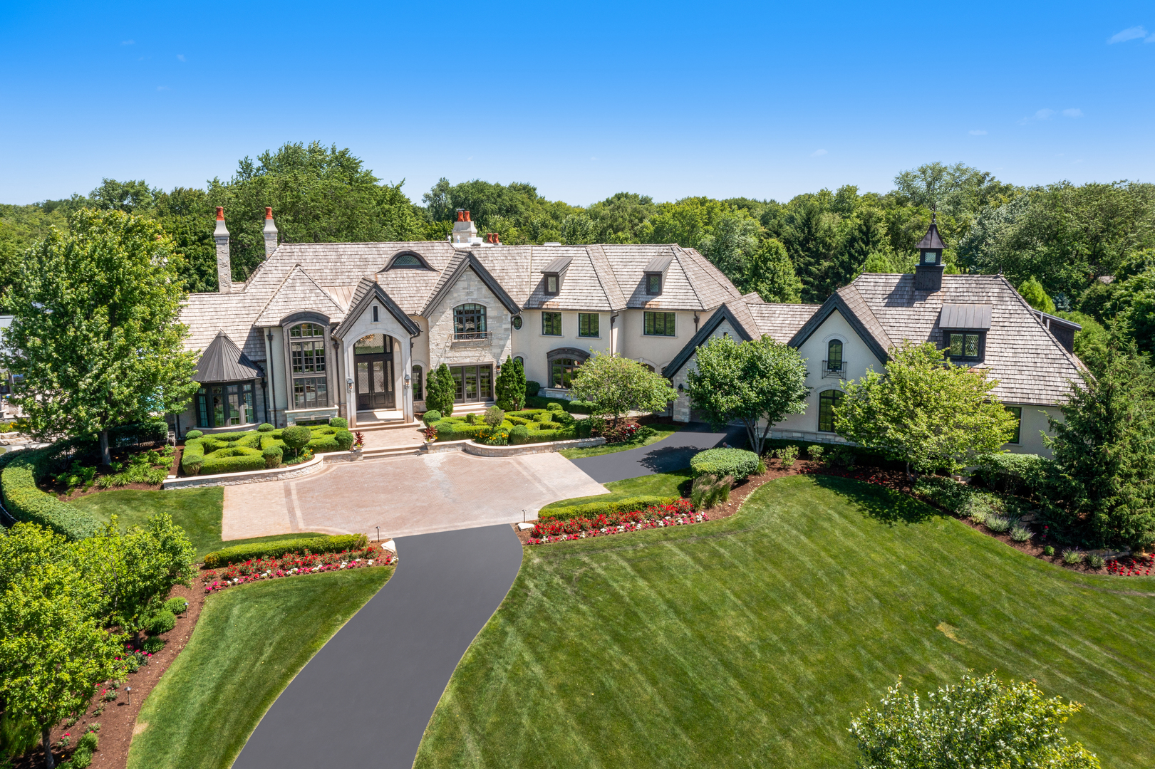 Photo of 28W660 PERKINS Court, Naperville, IL 60564