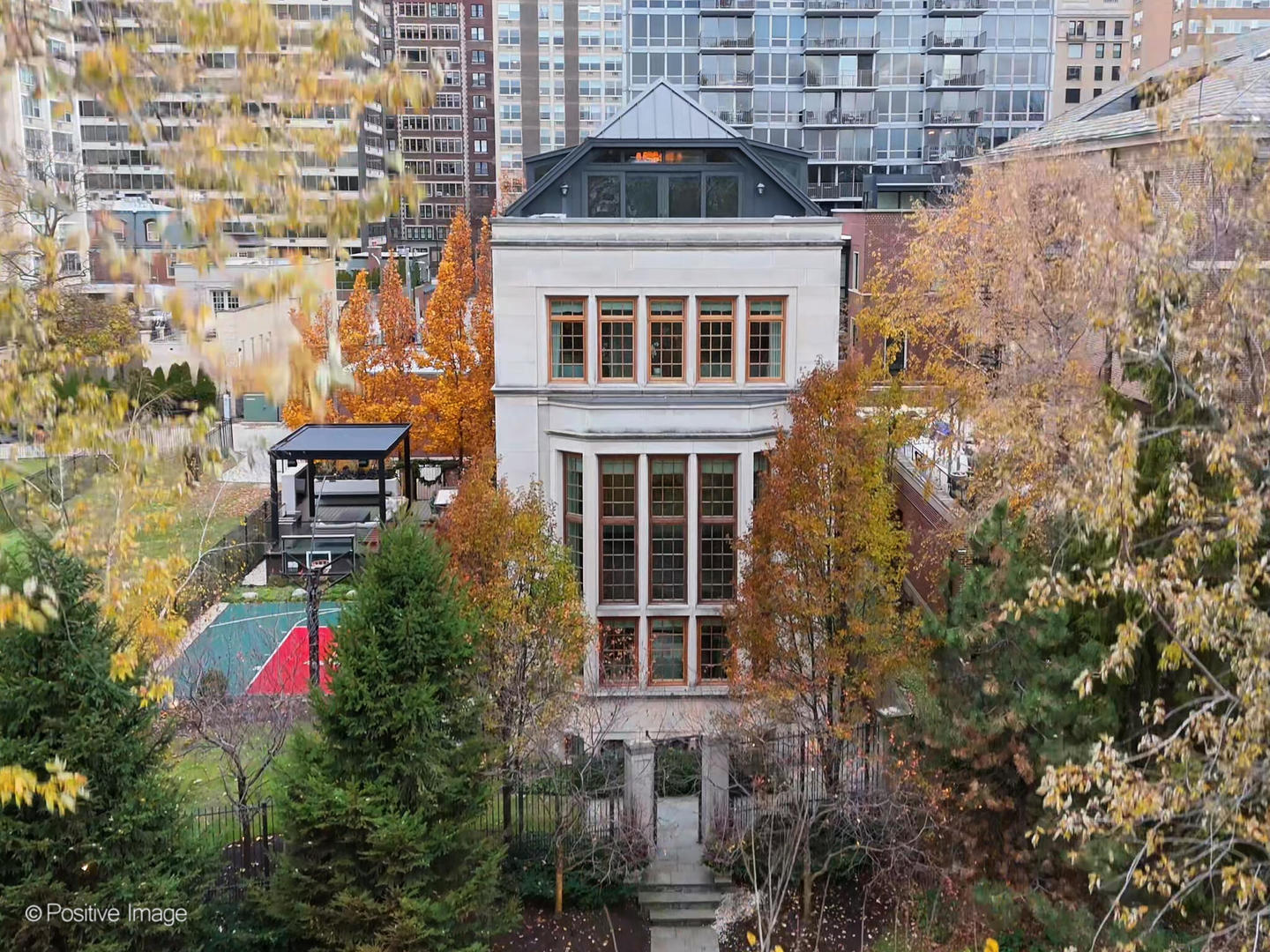 Photo of 3026 N Lake Shore Drive, Chicago, IL 60657