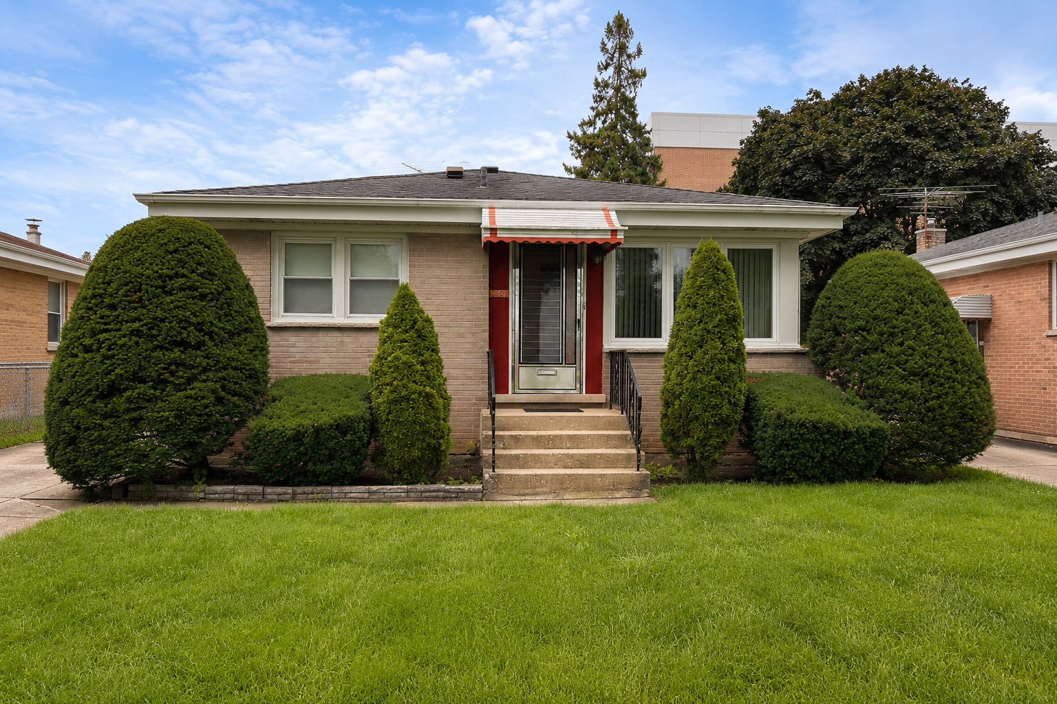 Photo of 4505 N Oriole Avenue, Norridge, IL 60706