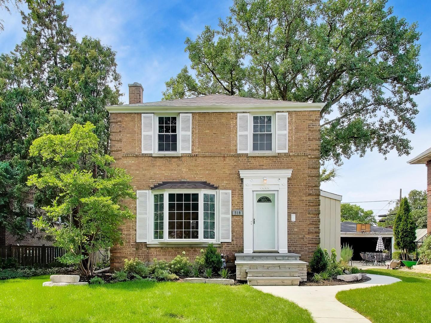 Photo of 310 S Delphia Avenue, Park Ridge, IL 60068