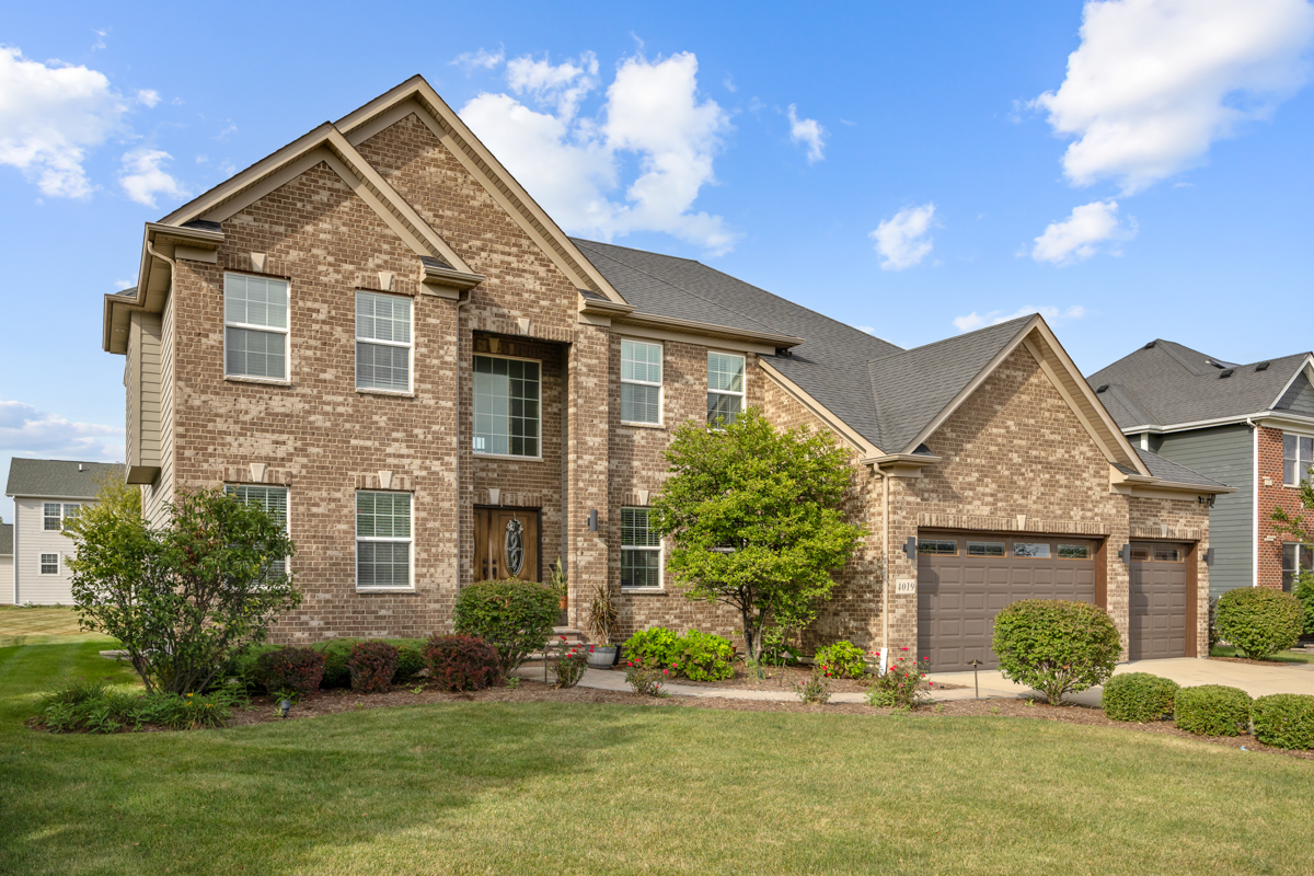 Photo of 4019 Chinaberry Lane, Naperville, IL 60564