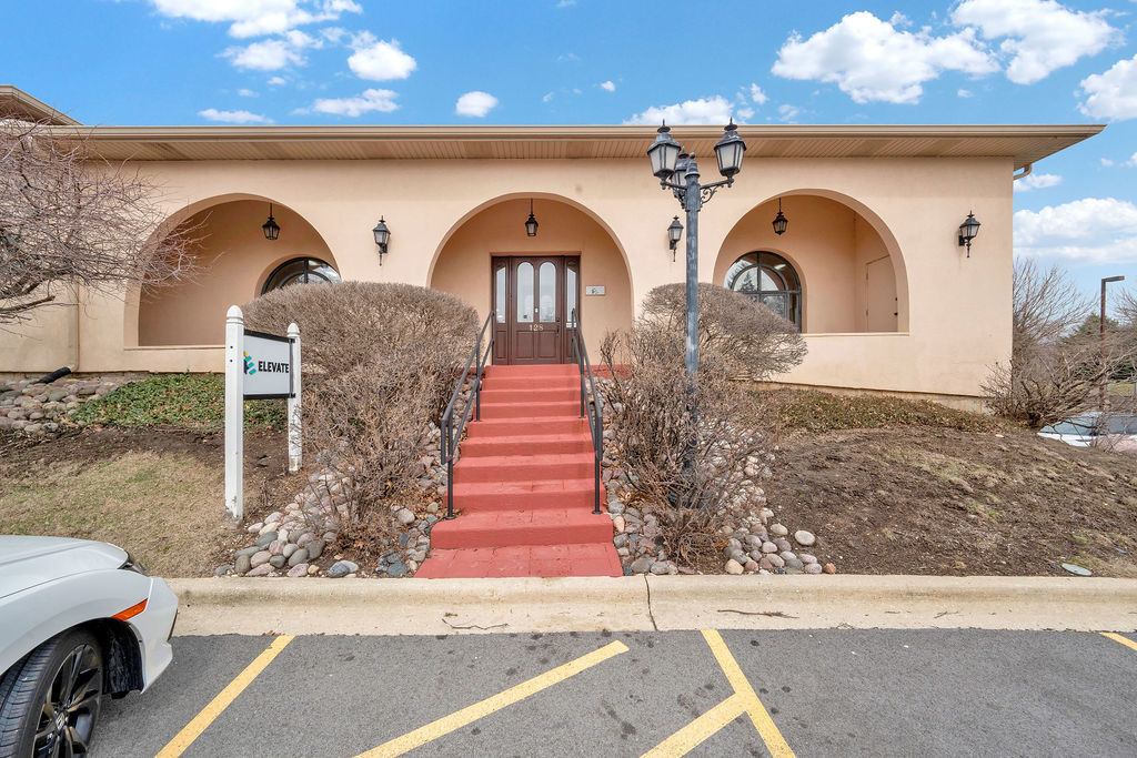 Photo of 1754 N Washington Street, Naperville, IL 60563