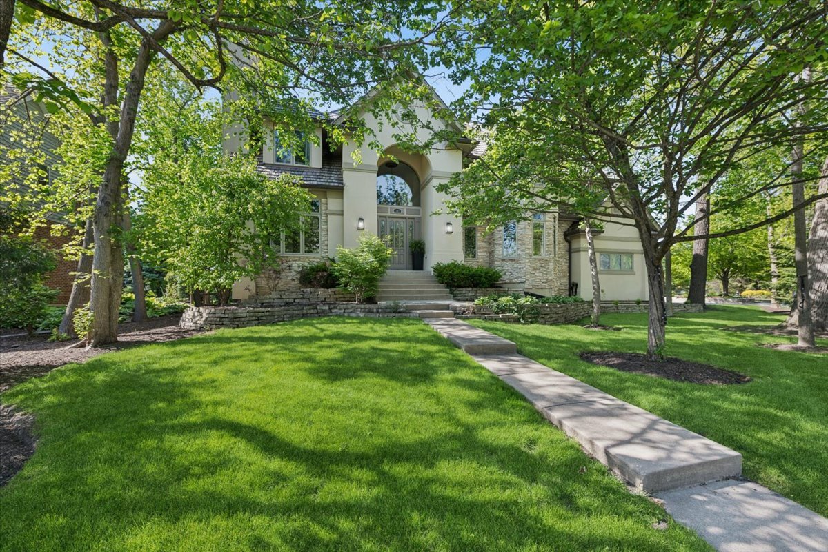 Photo of 203 Crooked Tree Court, Naperville, IL 60565