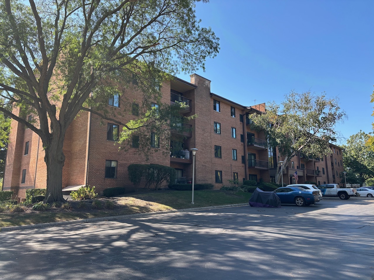 Photo of 709 79th Street, Darien, IL 60561