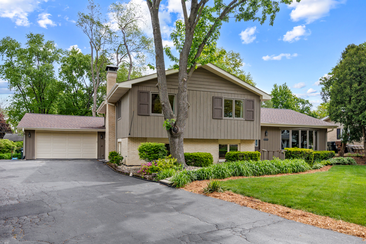 Photo of 550 Hackberry Road, Frankfort, IL 60423