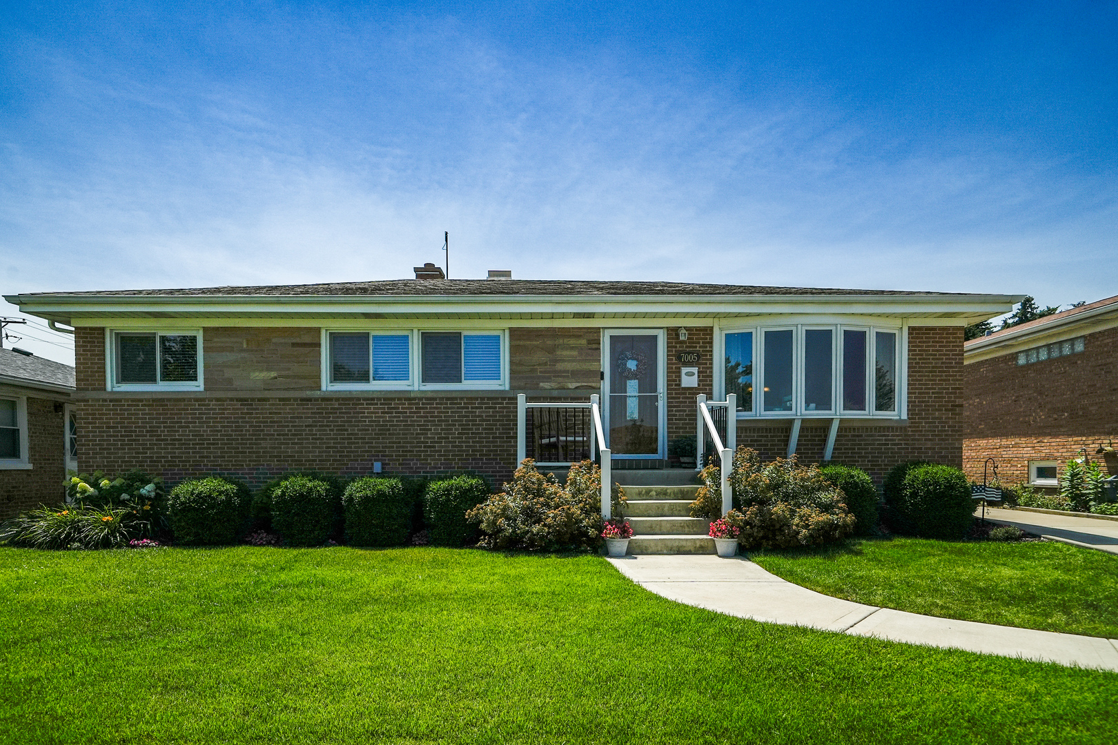 Photo of 7005 W Sunnyside Avenue, Norridge, IL 60706