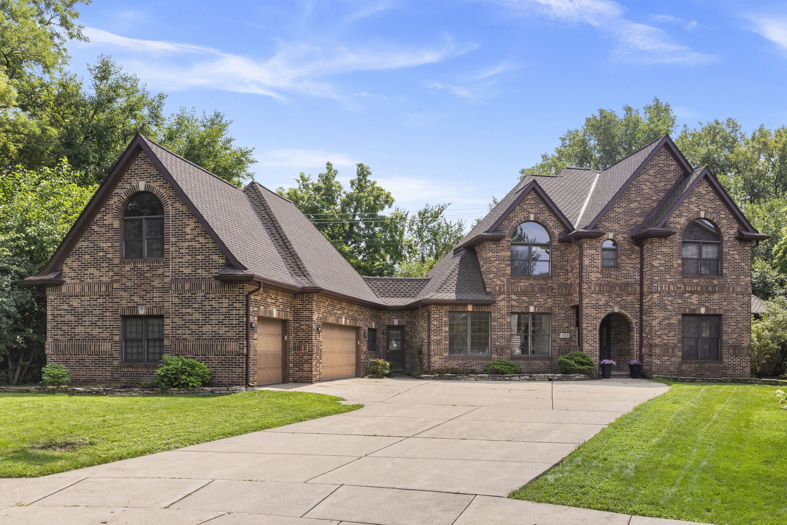 Photo of 1524 Lloyd Court, Wheaton, IL 60189