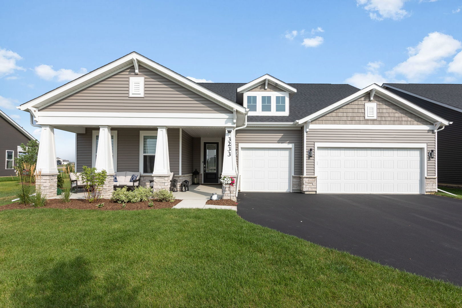 Photo of 3233 Lincoln Prairie Boulevard, Aurora, IL 60503