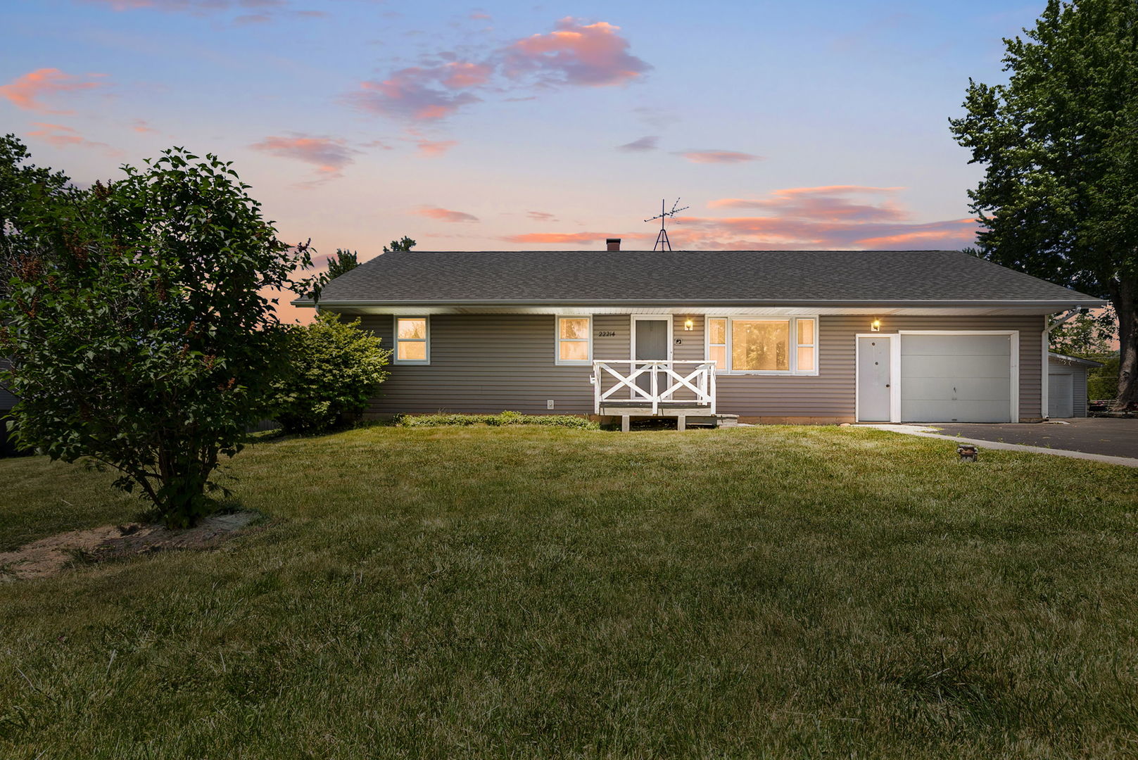 Photo of 22214 W Cedar Drive, Antioch, IL 60002